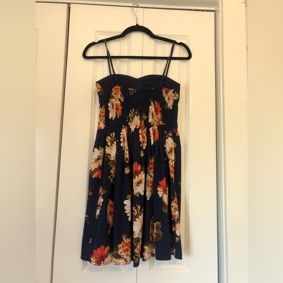 Band of gypsies navy floral dress - Picture 11 of 14